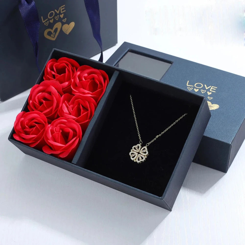 Coffret Cadeau Couple Trèfle à 4 Cœurs - coffret complet