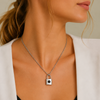 Collier Personnalisé Photo Projection Cadenas - mannequin