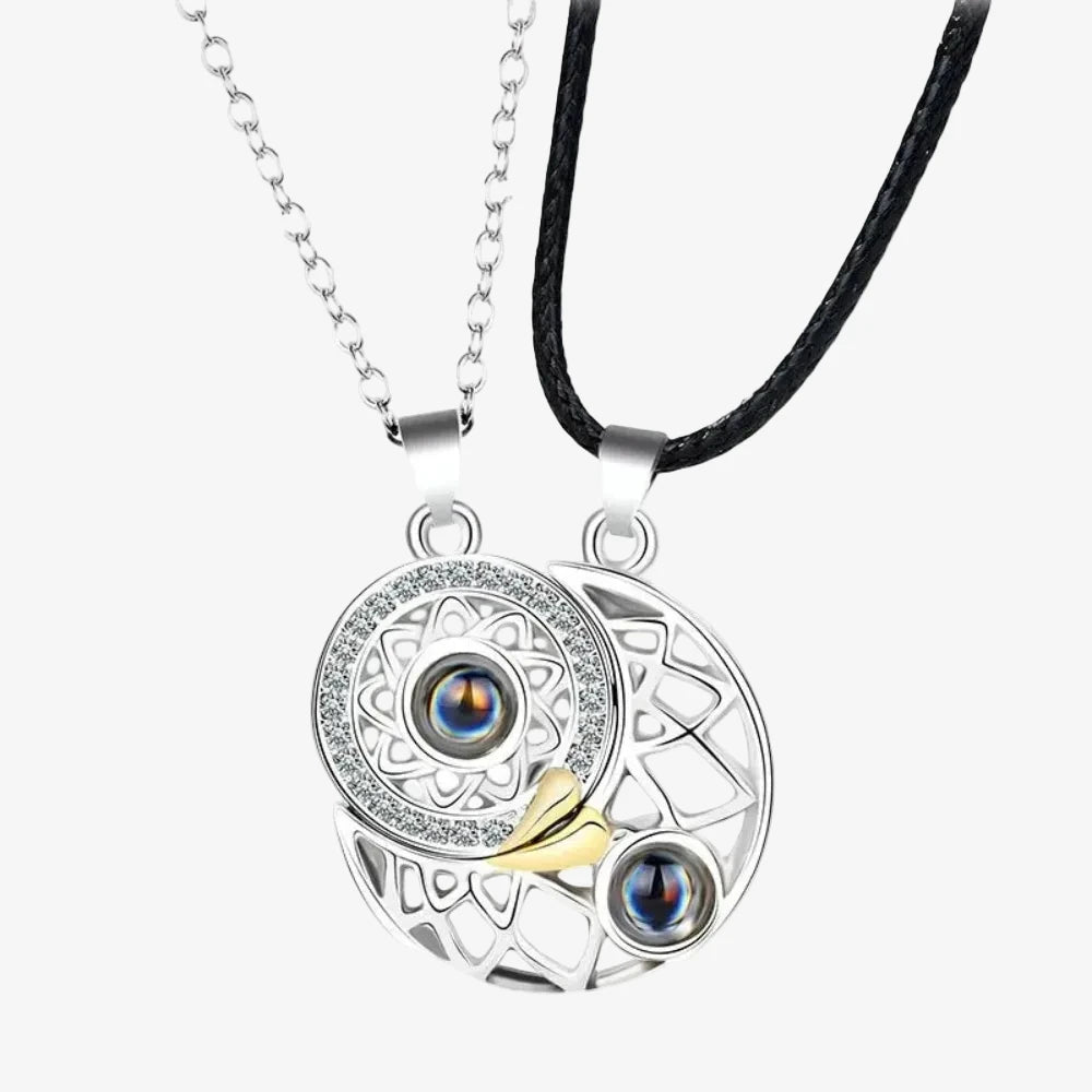 Collier pour couple soleil et lune, deux médaillons complémentaires en argent