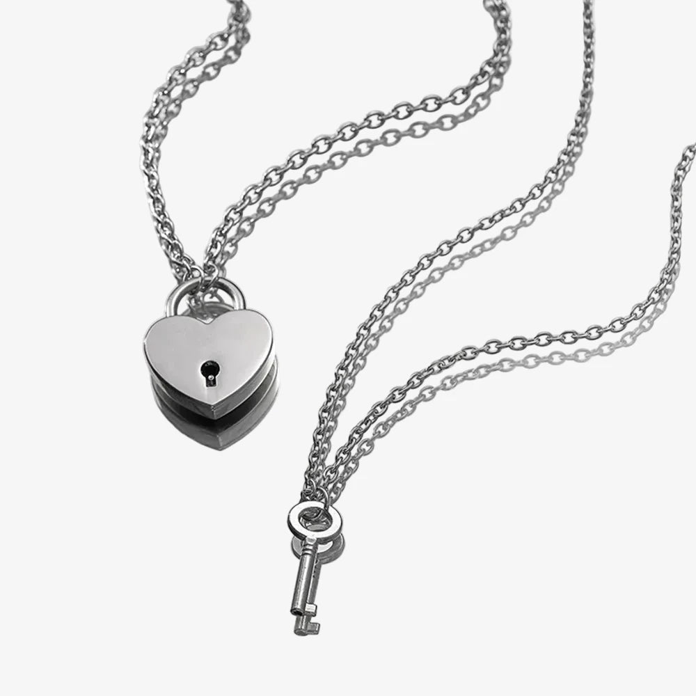 Collier de couple en argent, pendentif cadenas cœur pour elle et clé assortie pour lui