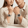 Montre de Couple Argent Premium Fond Noir - Photo mannequin cadeau couple montre