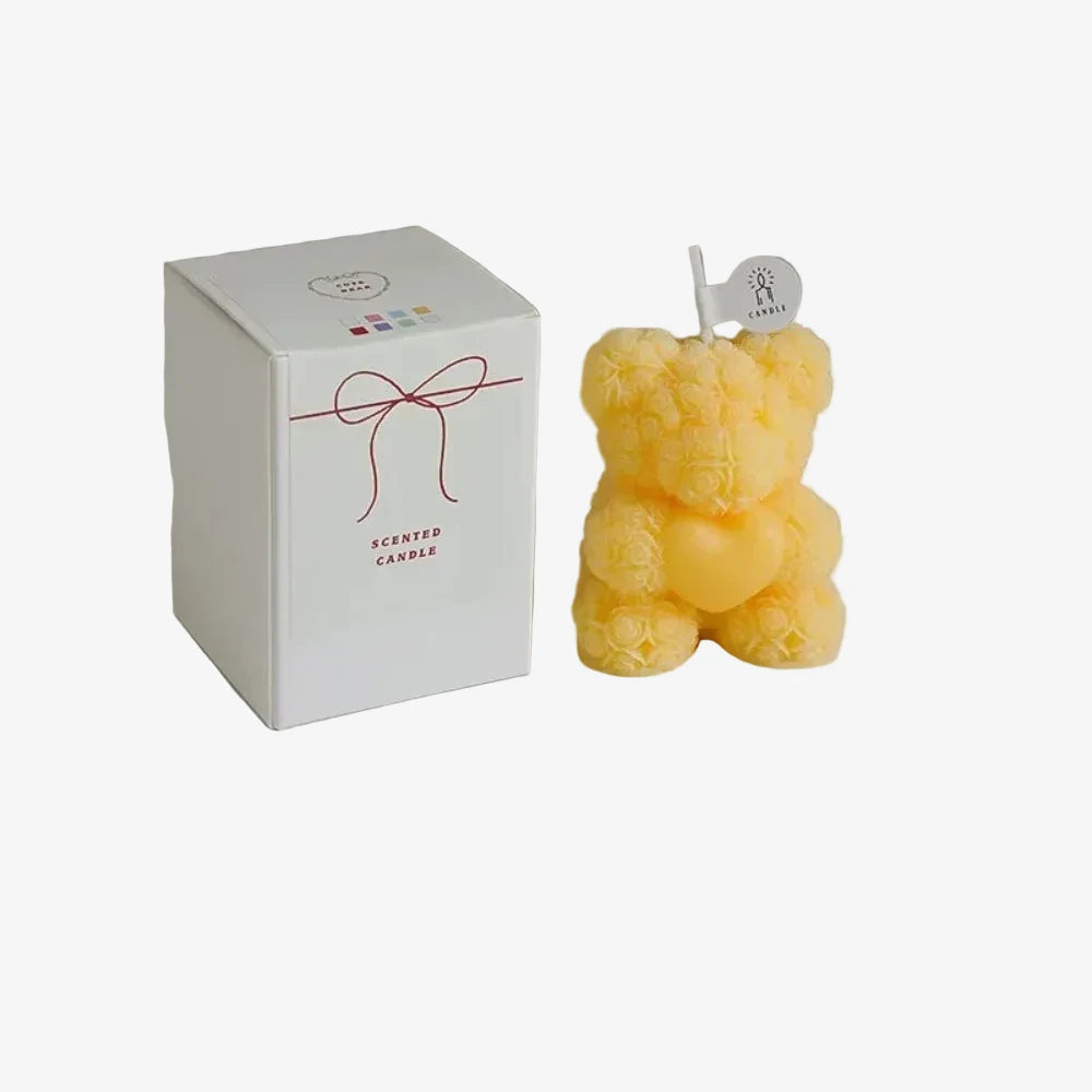 Packaging complet, bougies, cadeaux, oursons fleuris jaune