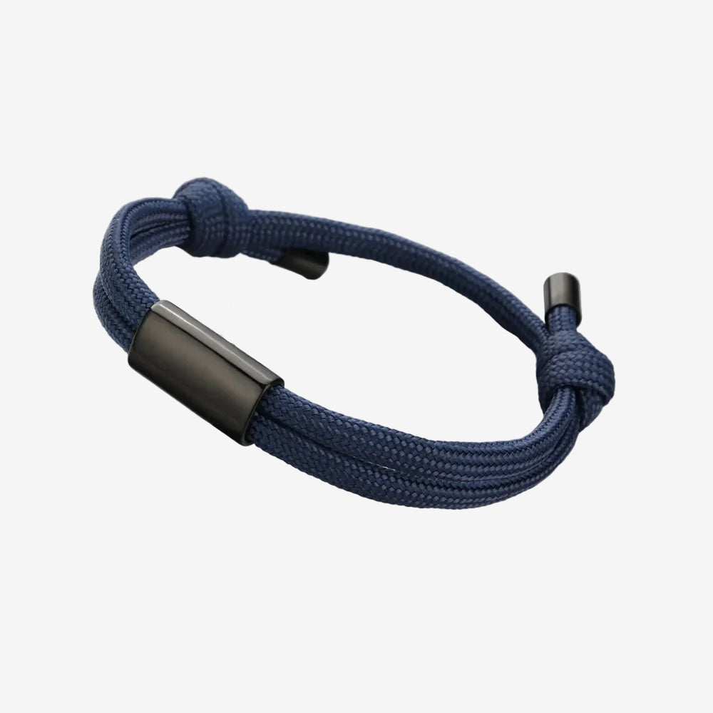 Bracelet corde homme bleu avec une plauque noir