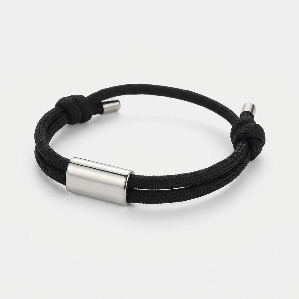 Bracelet marin homme à double cordon, vue produit sur fond neutre