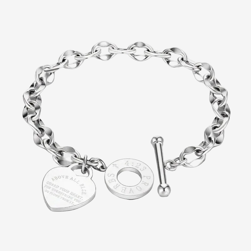 Bracelet grain de café cœur, vue produit sur fond neutre