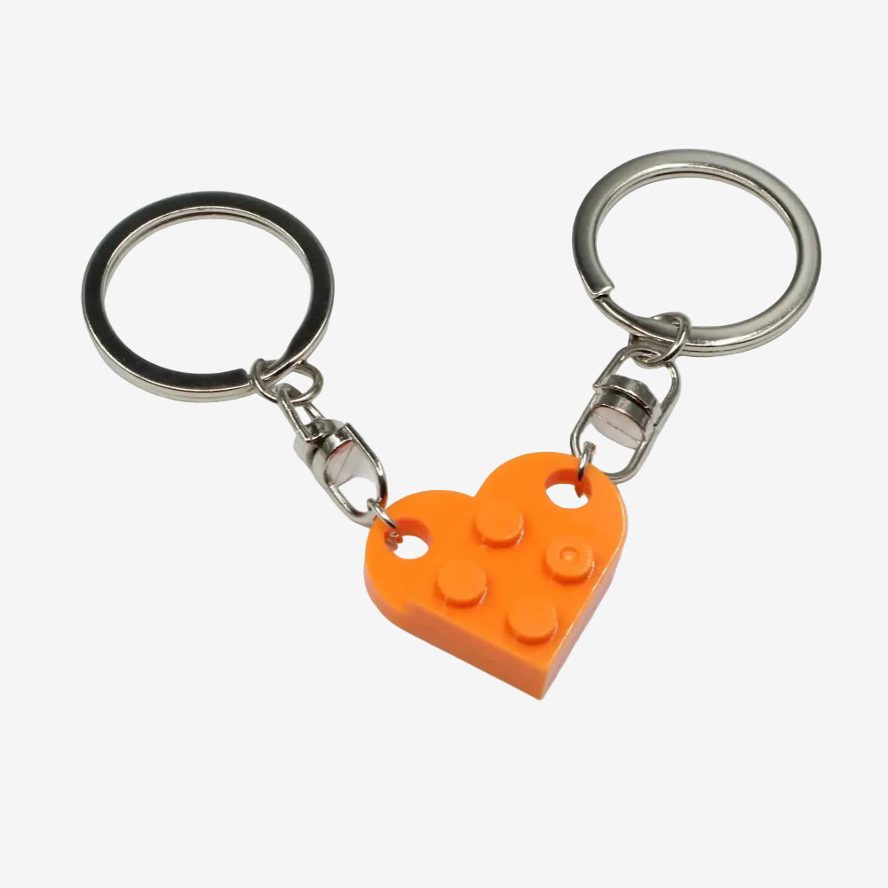 Porte clés brique qui ensemble forme un coeur orange